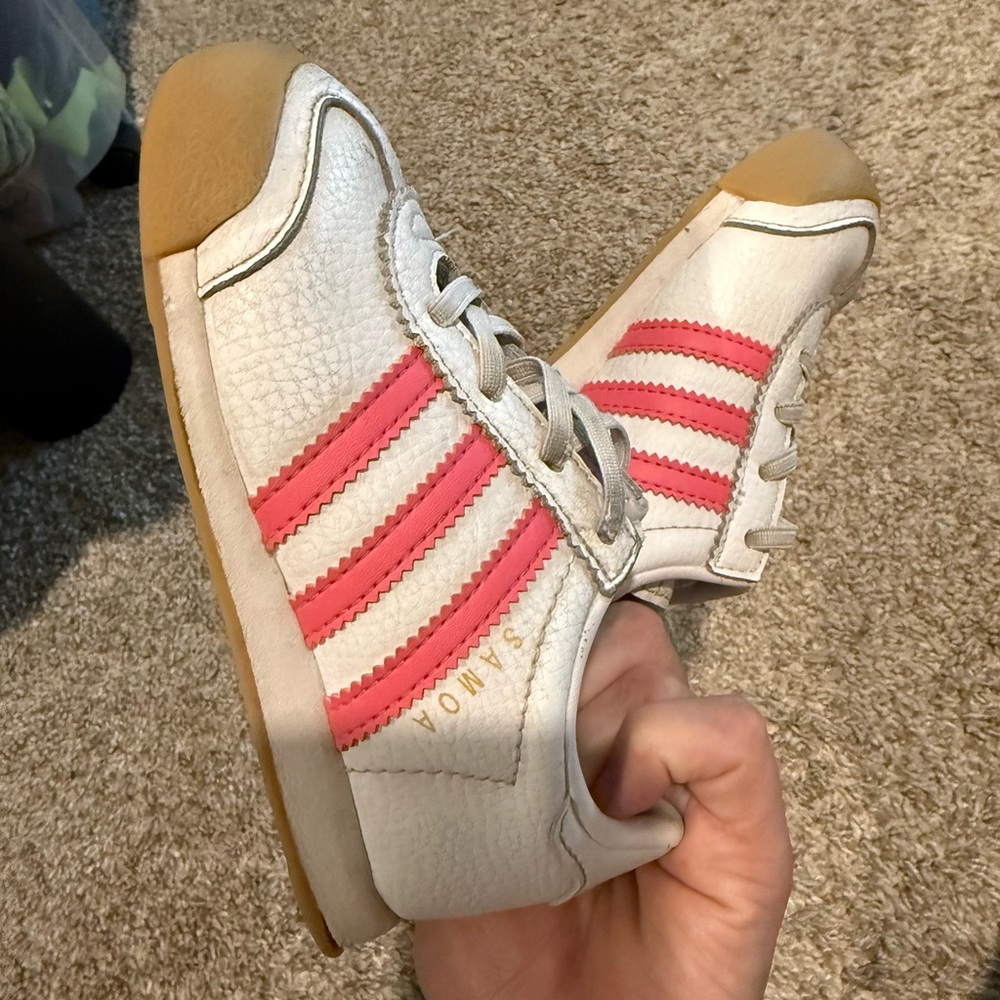 Adidas Samoa Athletic Shoe pink and white